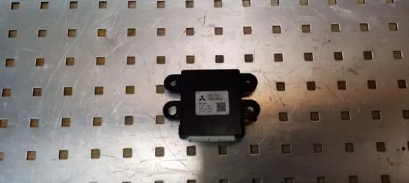 Mitsubishi ASX Keyless (KESSY) go control unit/module 8637A633