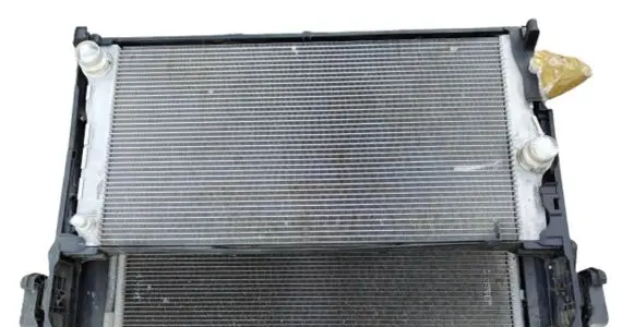 BMW 5 F10 F11 Radiator set 8509171