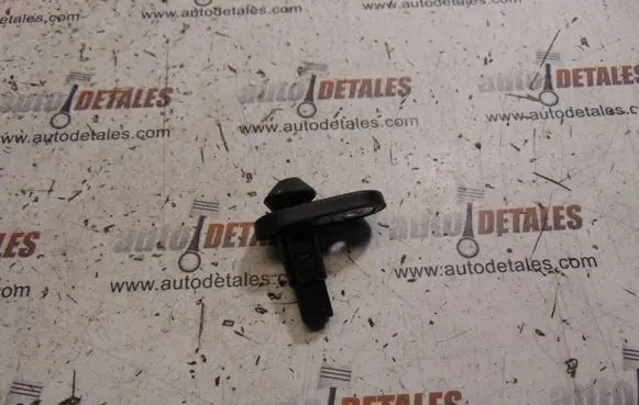 Toyota Auris 150 Rear door sensor 