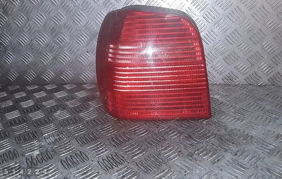 Volkswagen Polo III 6N 6N2 6NF Rear/tail lights 964079