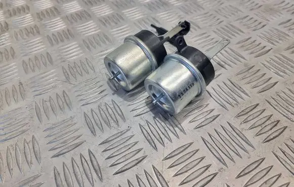 Ford Explorer Vacuum valve 1174119