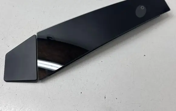 Tesla Model 3 (B) Pillar trim (exterior) 110044100E 201190125 DA68835