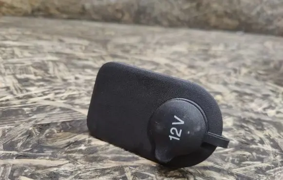 Jaguar XE 12 V Socket (rear) GX73C8A254