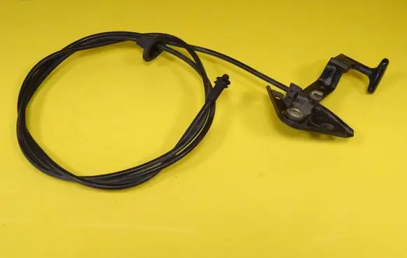 Audi A4 S4 B5 8D Engine bonnet/hood lock release cable 