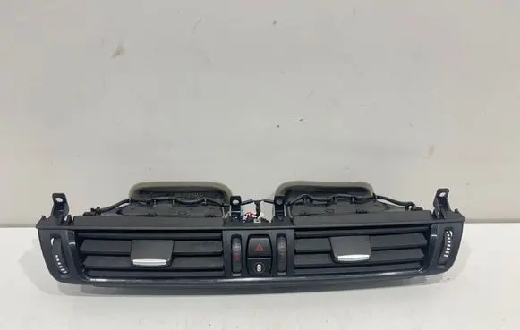 BMW X5 F15 Dash center air vent grill 925264808
