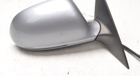Audi A6 Allroad C6 Front door electric wing mirror 