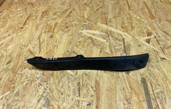 Toyota Hilux (AN120, AN130) Front bumper lip 768520K080