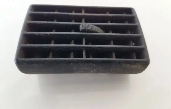 Audi A6 S6 C4 4A Dash center air vent grill