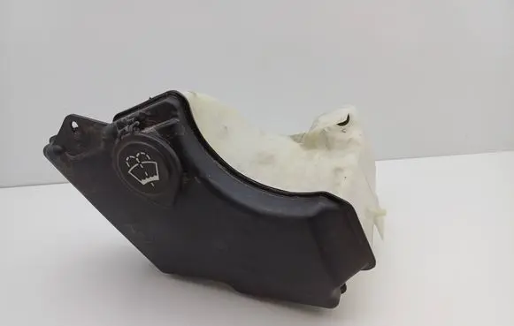 KIA Rio Windshield washer fluid reservoir/tank 61667007970 7007970