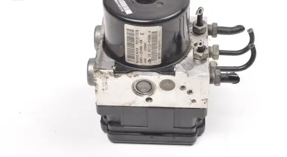 Volvo C30 ABS Pump 31317378