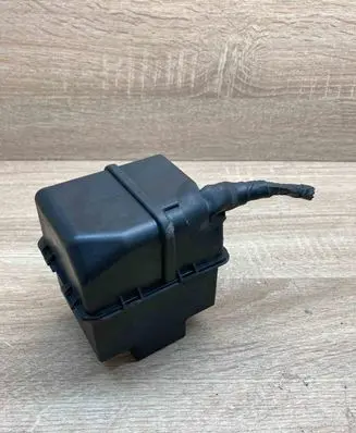 Volkswagen Golf V Fuse module 1K0937311B 1394978