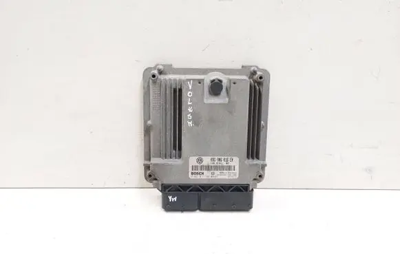 Volkswagen Touran I Engine control unit/module 03G906016EH 0281011786 1039S04595