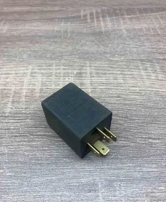 Volkswagen Golf II Other relay 171955529 12V10A