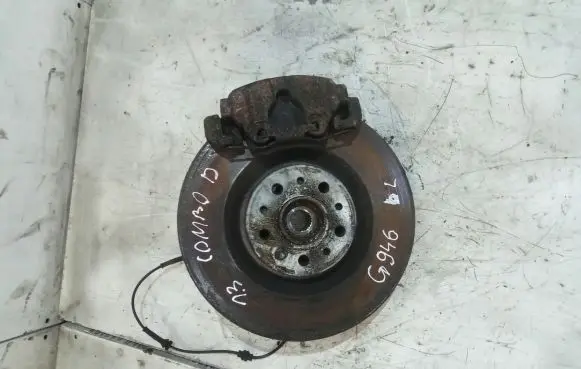 Opel Combo D Front wheel hub spindle knuckle