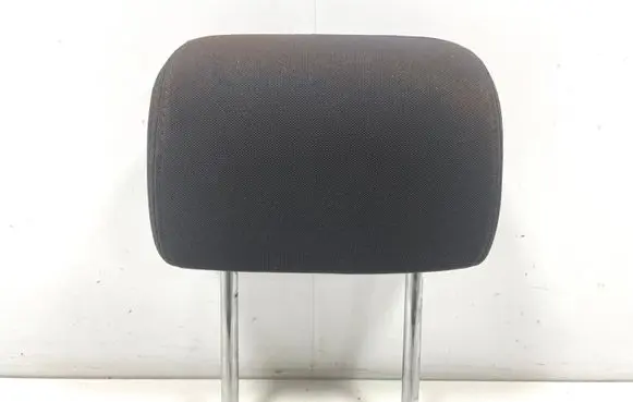 Chevrolet Volt I Rear seat headrest 