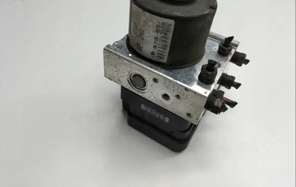 Suzuki Ignis ABS Pump 06210901463 06210200704 86G0