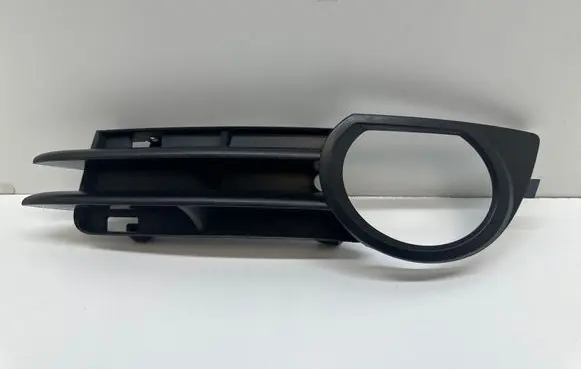 Audi A3 S3 8P Front fog light trim/grill 8P4807681B
