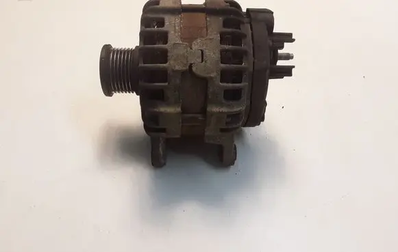 Nissan X-Trail T32 Generator/alternator 231004BE0A
