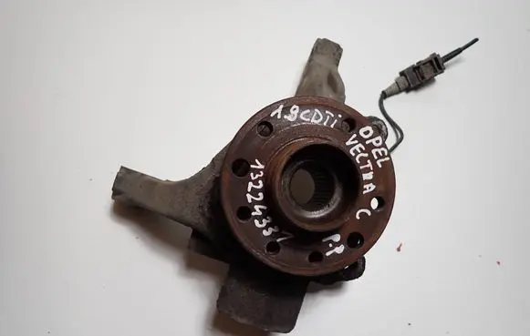 Opel Vectra C Front wheel hub spindle knuckle 13224331