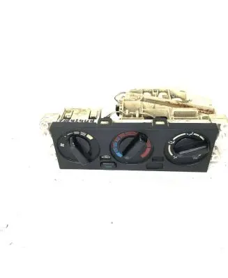 Nissan Almera Climate control unit 20242444
