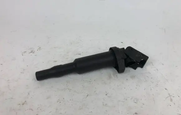 BMW X6 E71 High voltage ignition coil 7594937 0221504470