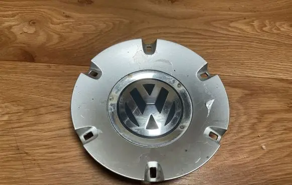 Volkswagen PASSAT B6 Original wheel cap 3C0601149