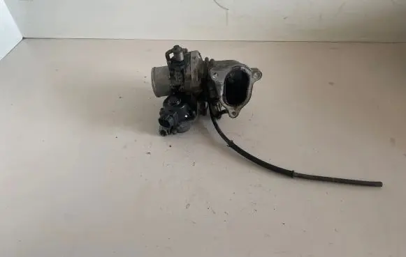 Toyota Avensis T250 Engine shut-off valve 8967221020
