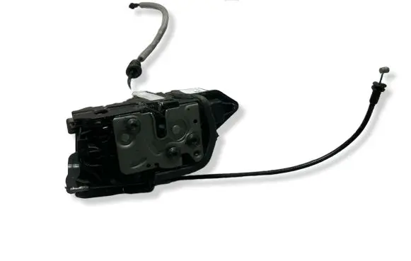 Volvo XC40 Front door lock 31440998