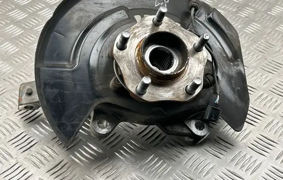 Nissan Murano Z52 Front wheel hub spindle knuckle