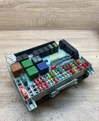 Opel Vectra B Fuse box set 90583459 90191753 38697