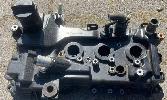 Toyota Aygo X Rocker cam cover 