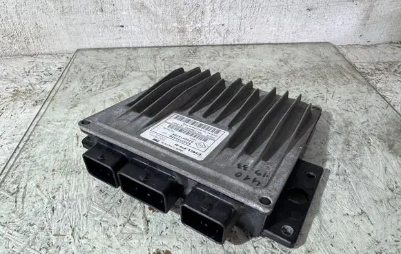 Renault Megane II Engine control unit/module 8200334419 R0410B024C 8200414354