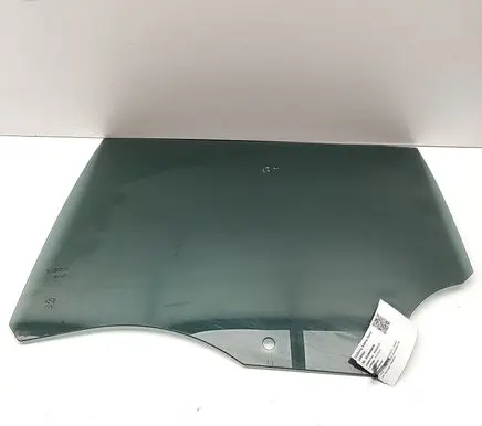 Peugeot 2008 II Rear door window glass 9825589380