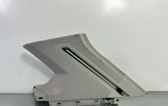 Volkswagen Touareg III (C) pillar trim 760867246P