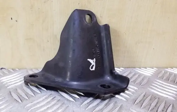 Toyota Avensis T270 Other engine bay part 171390R010B