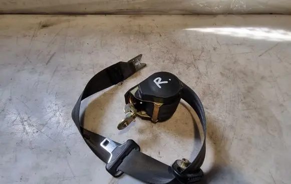 Renault Megane II Front seatbelt