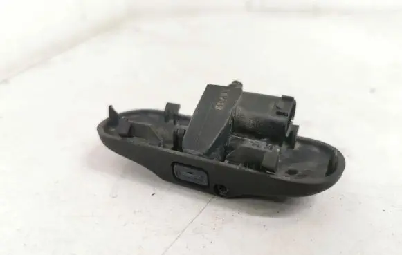 Volkswagen Golf VI Windshield washer spray nozzle 5M0955986C