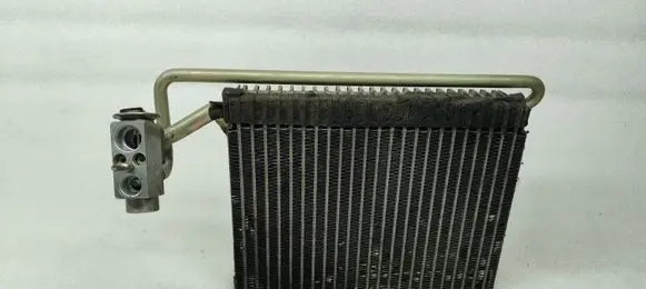 BMW 3 E46 Air conditioning (A/C) radiator (interior) 