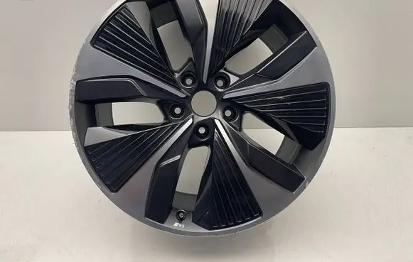 Audi Q6 e-tron R21 alloy rim 85H601025AQ