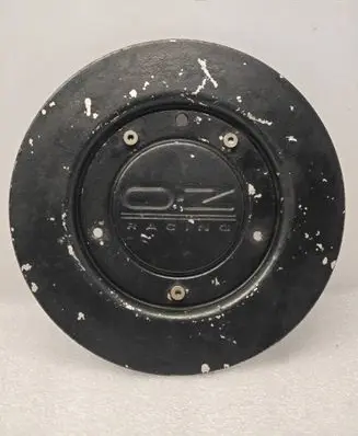 BMW 3 E36 Non-original wheel cap M298