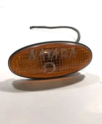Nissan Navara D22 Front fender indicator light 6R010294