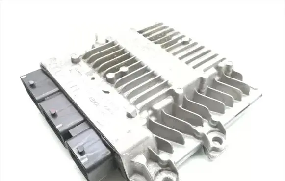 Ford Focus Engine control unit/module 6M51-12650-YA 4BKA 5WS40512A-T