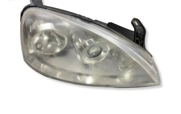 Opel Corsa C Headlight/headlamp 13237260 RHD 6125200000