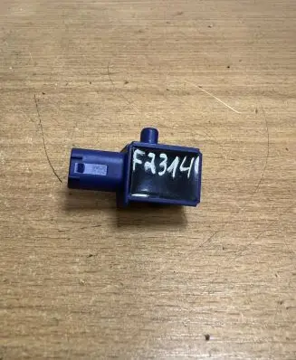 Mercedes-Benz E A207 Airbag deployment crash/impact sensor A2128204926 F2314