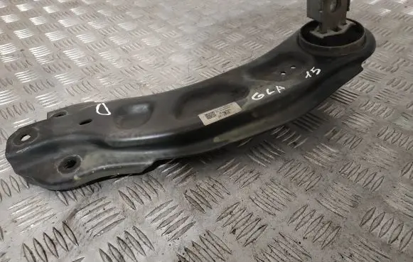 Rear upper control arm/wishbone
