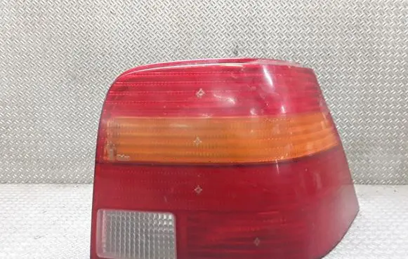 Volkswagen Golf IV Rear/tail lights