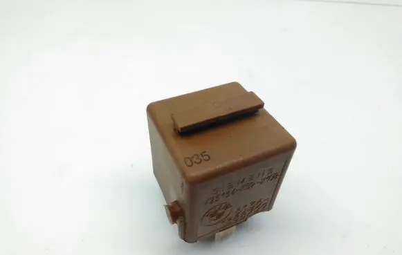 BMW 5 E34 Other relay 1388729