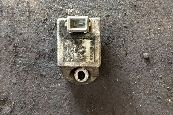 Ford Mondeo Mk III Other relay 93AB12A019AB