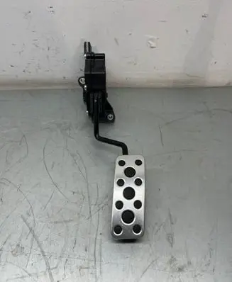 Subaru BRZ Accelerator throttle pedal 36010CA070 1988009040