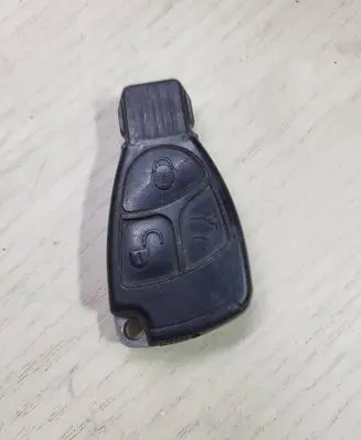Mercedes-Benz E W211 Ignition key/card 